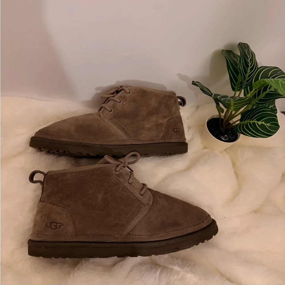 UGG Men's Brown Suede Chukka Boots